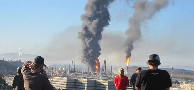 Chevron Refinery fire 8-6-12 CBE [homepage]